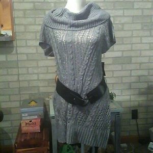 Size 2XL  grey belted sweater tunic